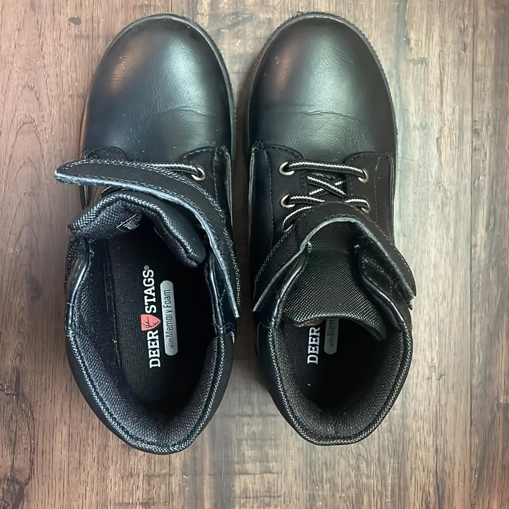 Deer Stags Quinton dress boots, EUC